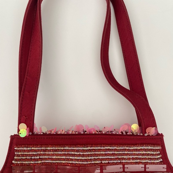 Vintage Guess Purse - Picture 3 of 6